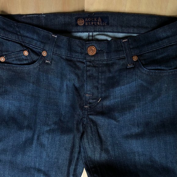 ROCK & REPUBLIC FLARE Women’s Rhinestone Pocket Dark Wash Denim Jeans sz 28 - Picture 3 of 9
